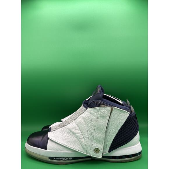Air Jordan 16 Retro “Midnight Navy” Size 10.5 OG Box (683075-106) (2016) main image 6